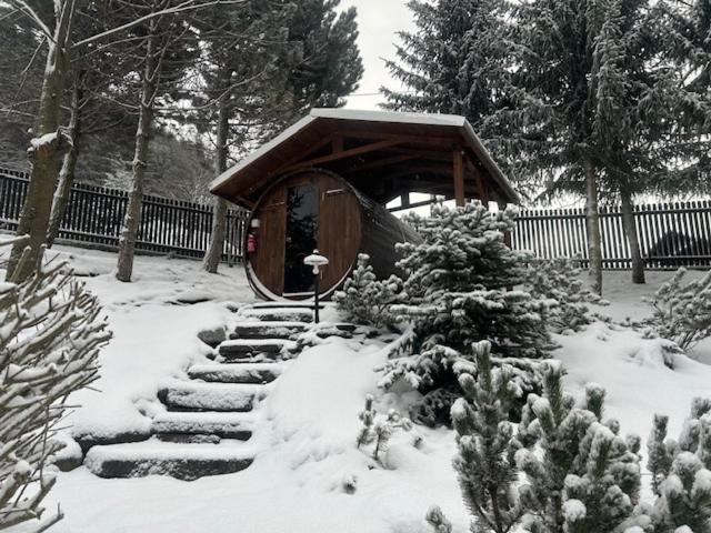 Penzion Maluzina Екстер'єр фото